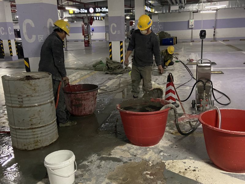 南寧某高層住宅地下室底板返水注漿加固施工